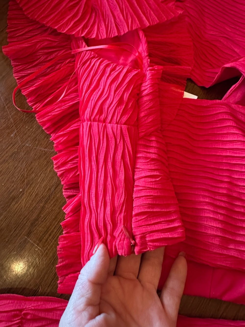 NWT Lena red Ruffled Two-Piece Set - Picture 5 of 6